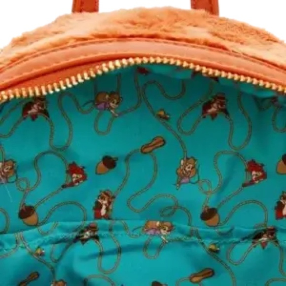 Loungefly Disney parks nwt LIMITED EDITION - Picture 4 of 6